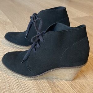 NEW J. Crew Black Lace-Up Wedge Shoes